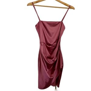 Windsor Mini‎ Dress Size Medium Plum